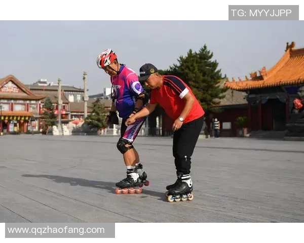 足球明星学习轮滑的好处与挑战分析 足球明星学习轮滑的好处与挑战分析